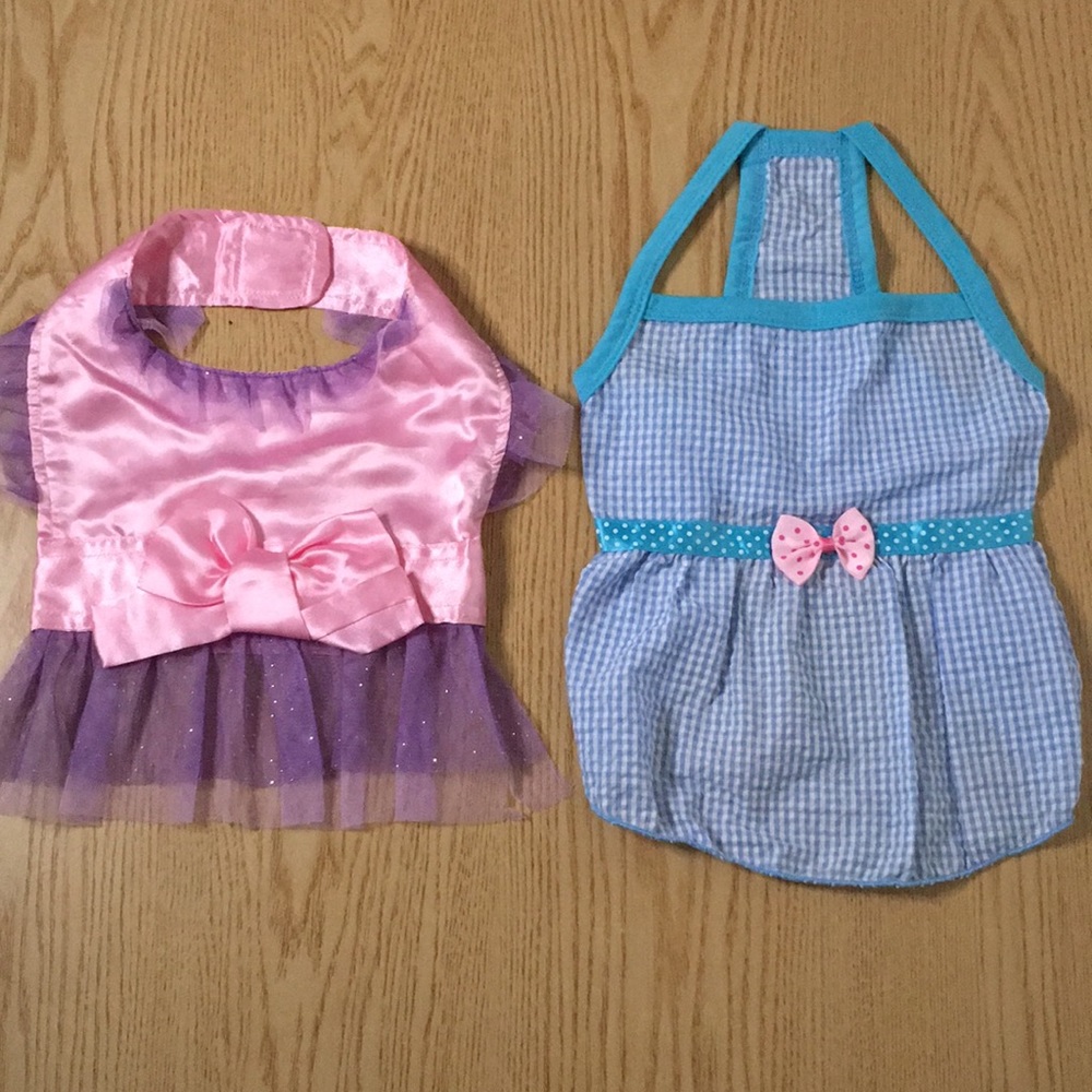 Bundle Of 2 Doggie Dresses Size Xs/Small 8 1/4” Waist 11 1/2” & 14 1/4” Length